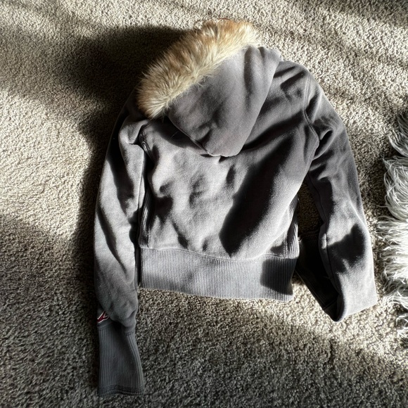 Hollister Fur Jacket - Picture 4 of 4